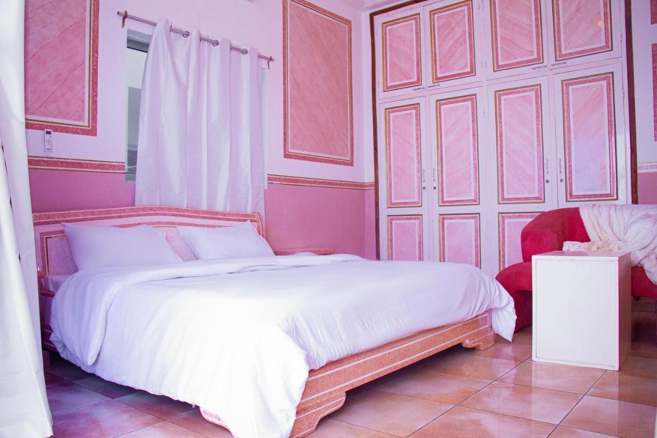 Hotel Amazone Cotonou Exterior photo