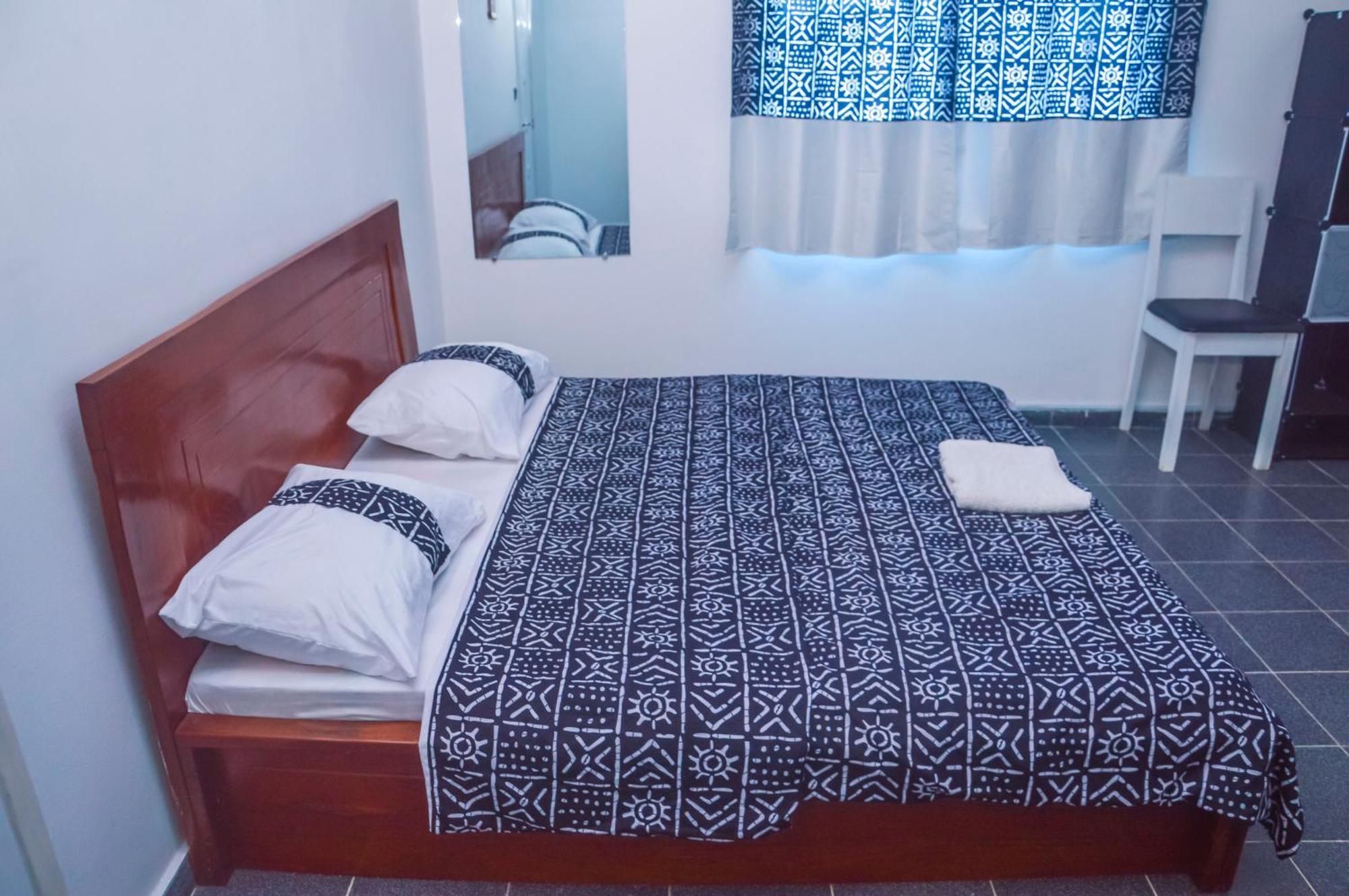 Hotel Amazone Cotonou Exterior photo